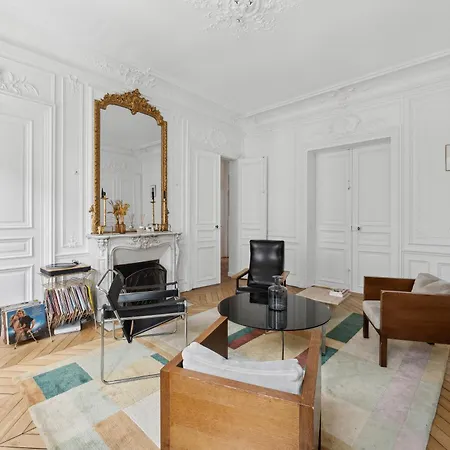 Apartment Veeve - Subtly Vintage
